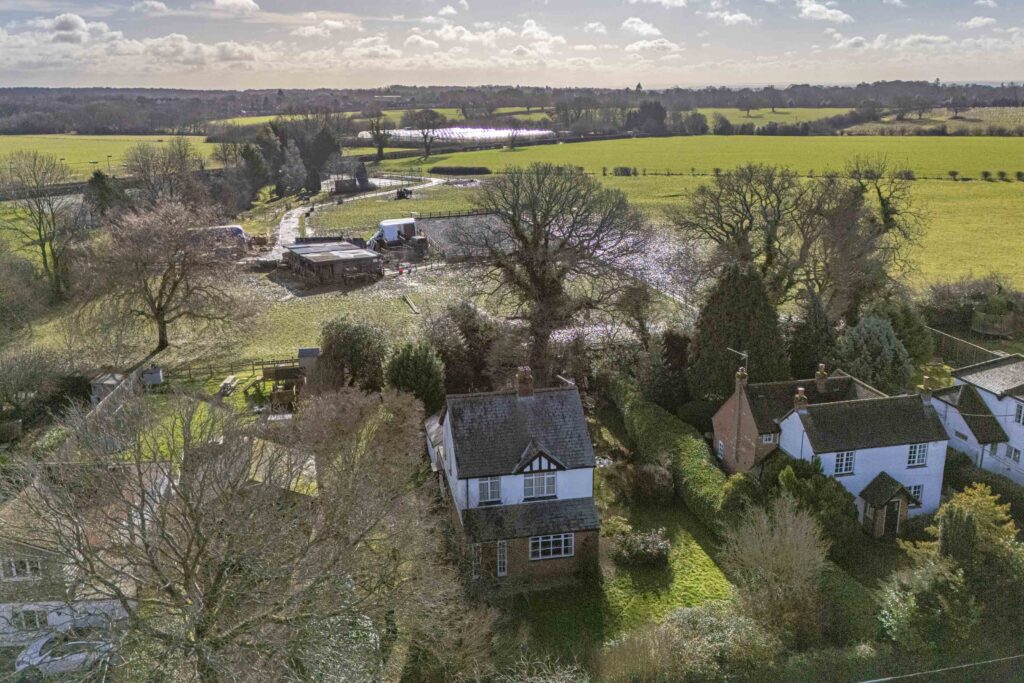 North Road, Widmer End, HP15