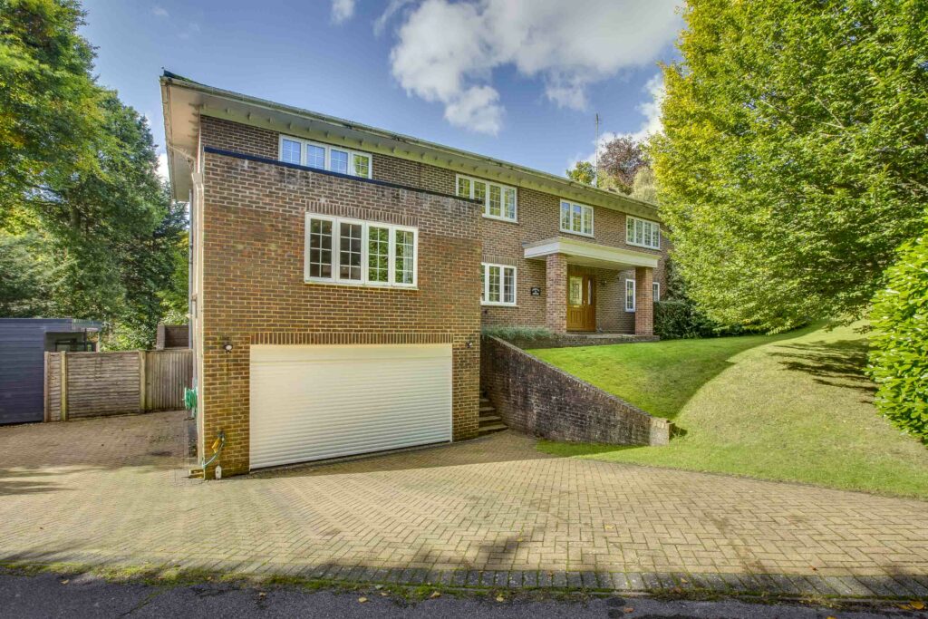 Corner House, Magnolia Dene, Hazlemere, High Wycombe, HP15 7QE
