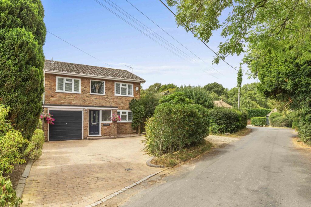 Chapel Lane, Naphill, HP14