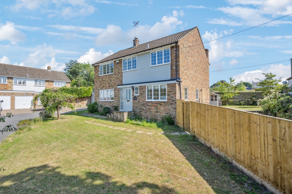Perry Lane, Bledlow, HP27