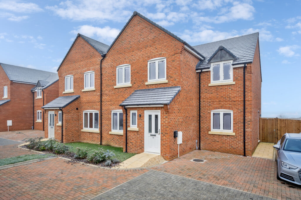 Station Road, Quainton, HP22