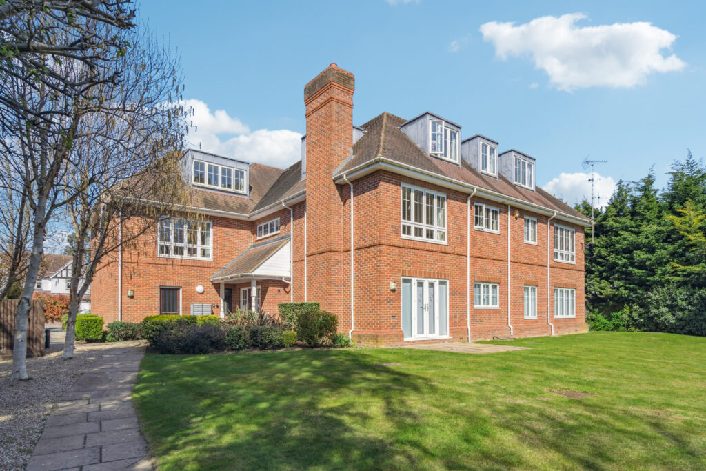 Ledborough Lane, Beaconsfield, HP9