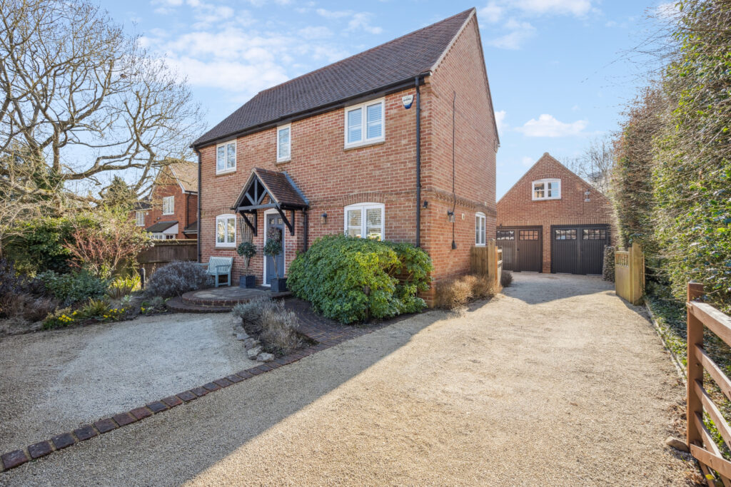 Clappins Lane, Naphill, HP14