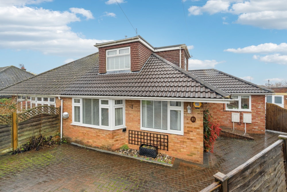 Salisbury Close, Princes Risborough, HP27