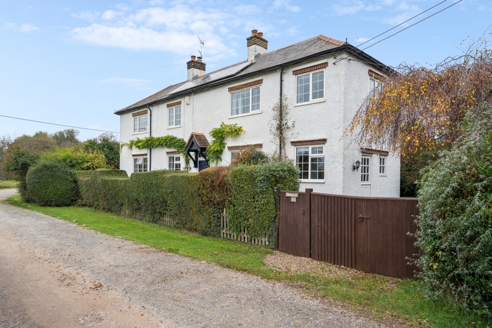 Piddington Lane, Wheeler End, HP14