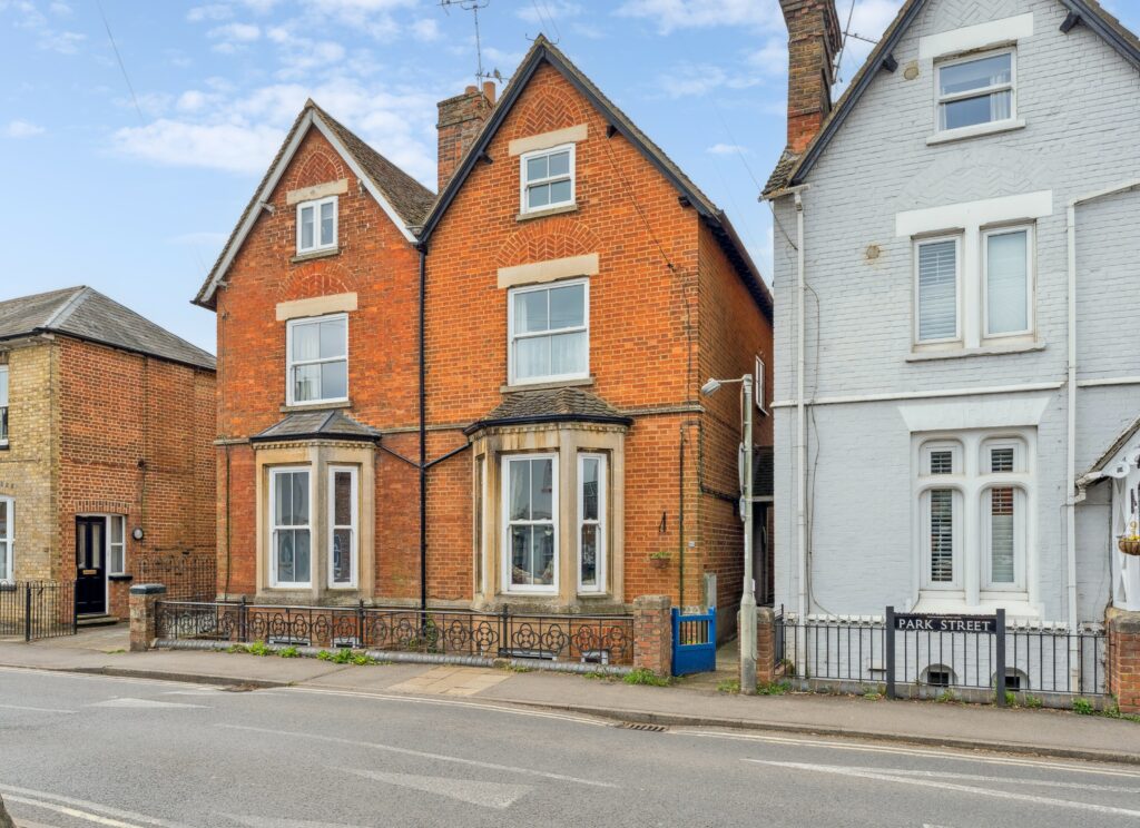 Park Street, Thame, OX9