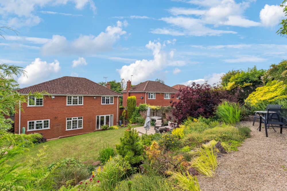 Windmill Hill, Princes Risborough, HP27