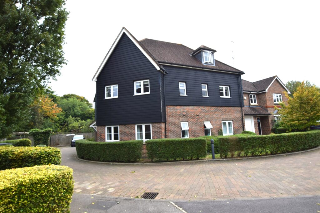 Chairmakers Close, Princes Risborough, HP27
