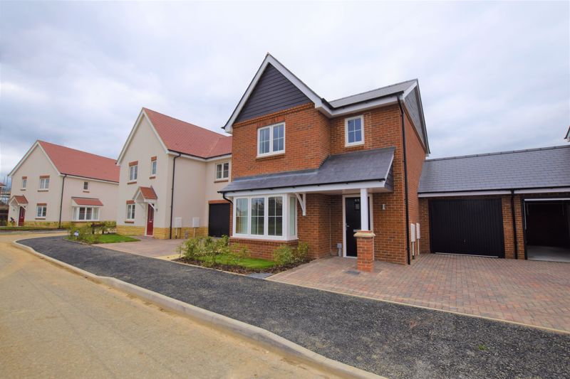 Cricketers Way, Haddenham, HP17