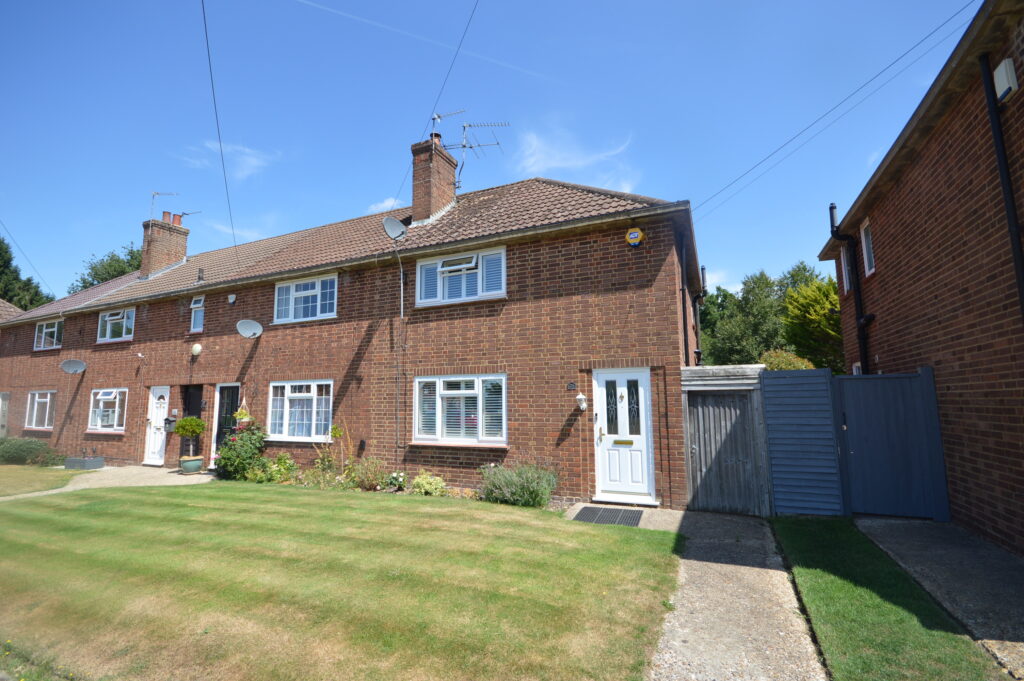 Cherry Tree Road, Beaconsfield, HP9