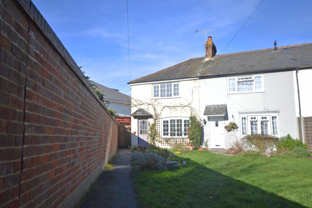 Horseshoe Crescent, Beaconsfield, HP9