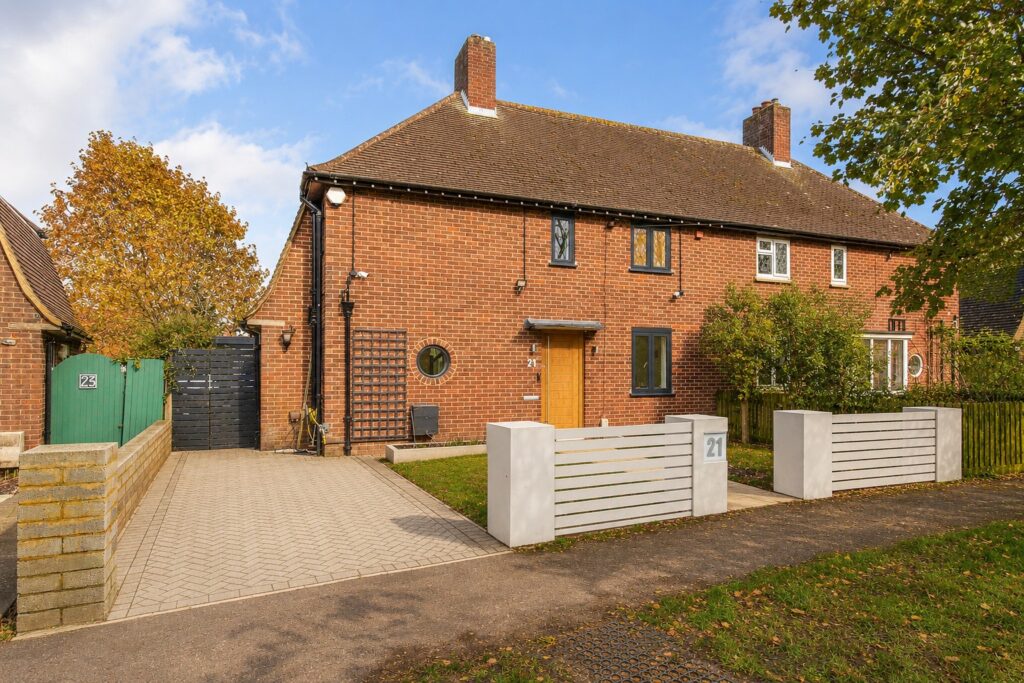 Eskdale Road, Stoke Mandeville, HP22