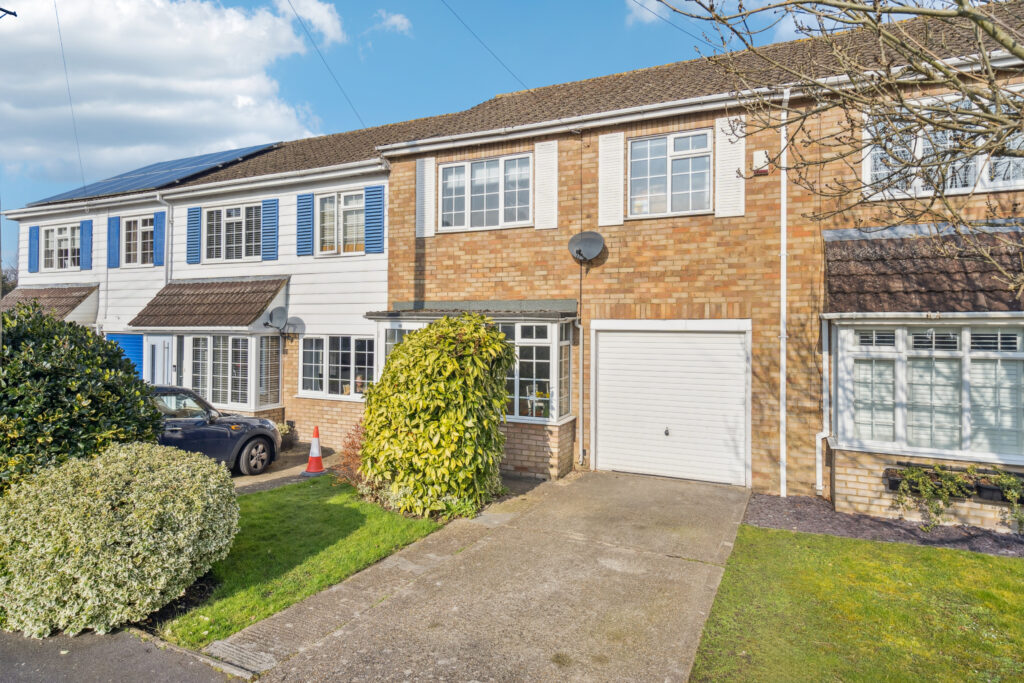 Elmdale Gardens, Princes Risborough, HP27