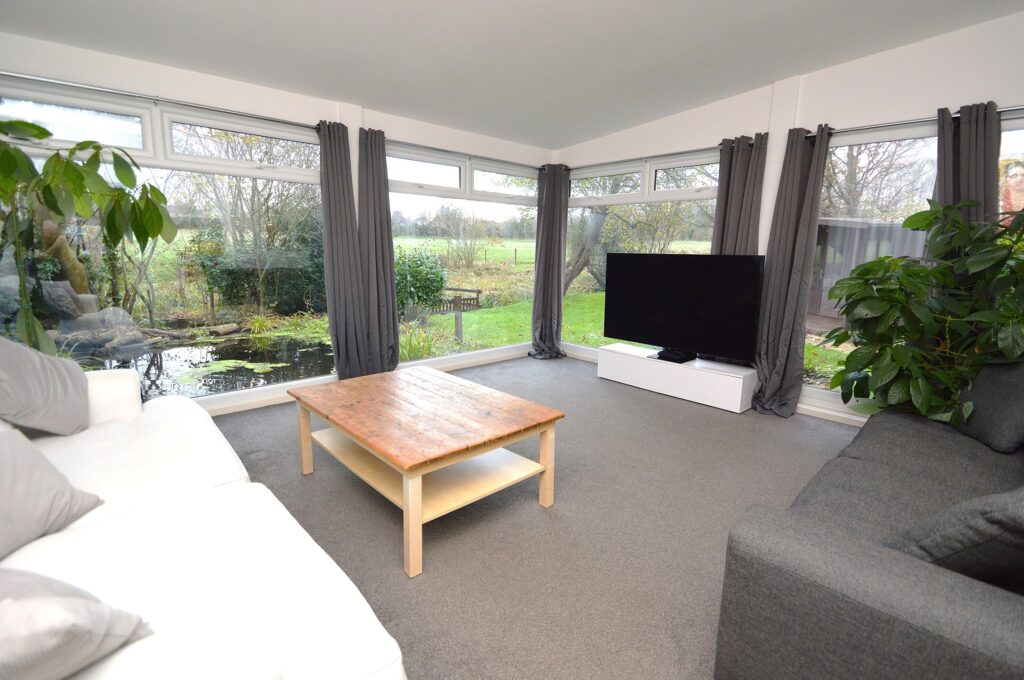Moor Park, Wendover, HP22