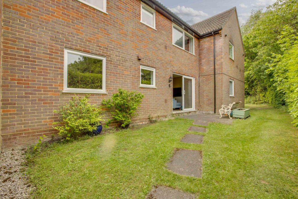 St. Johns Road, Penn, HP10