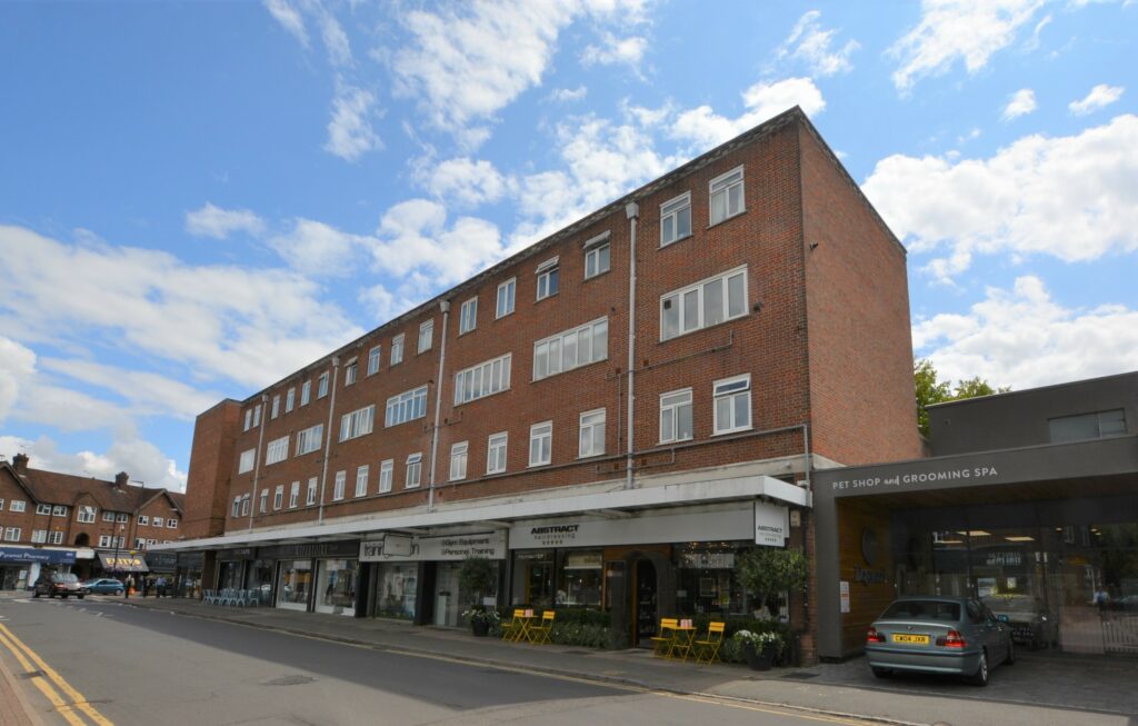 Burkes Road, Beaconsfield, HP9