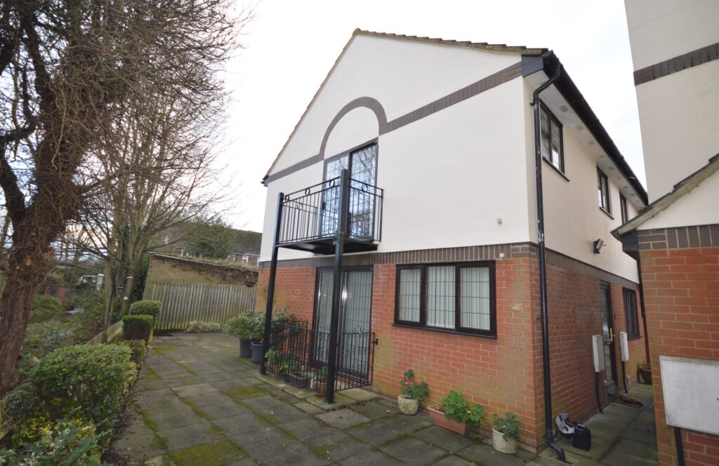 Wharf Road, Wendover, HP22