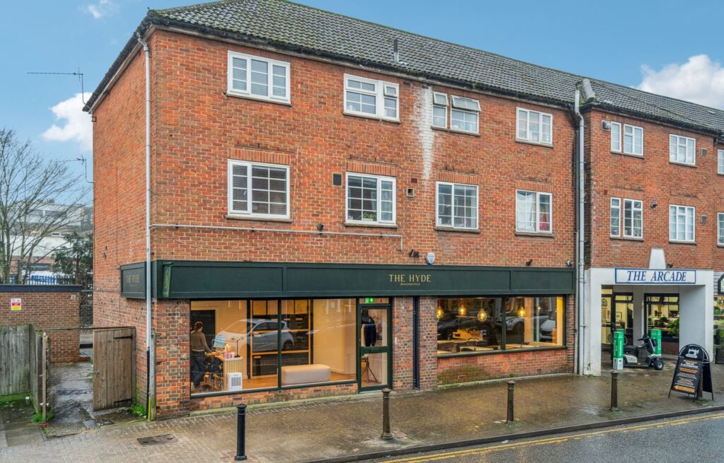 Maxwell Road, Beaconsfield, HP9