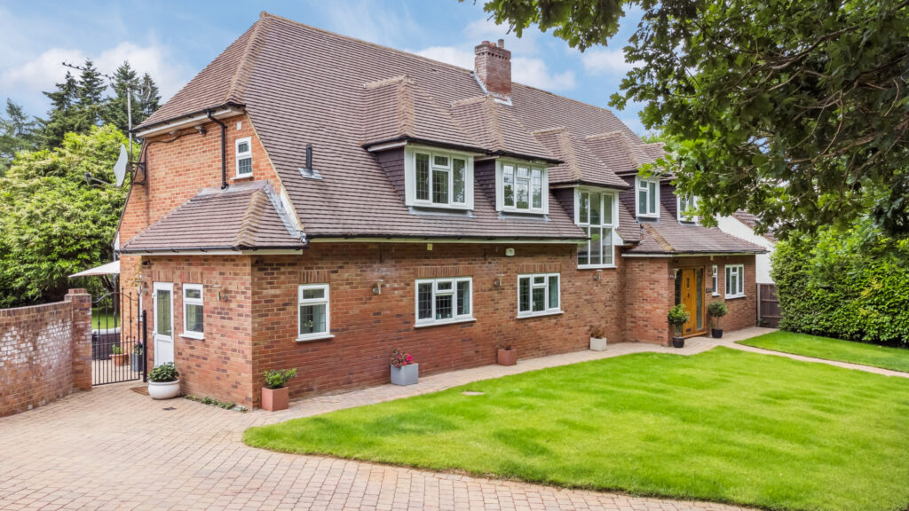 Dean Wood Road, Jordans, HP9
