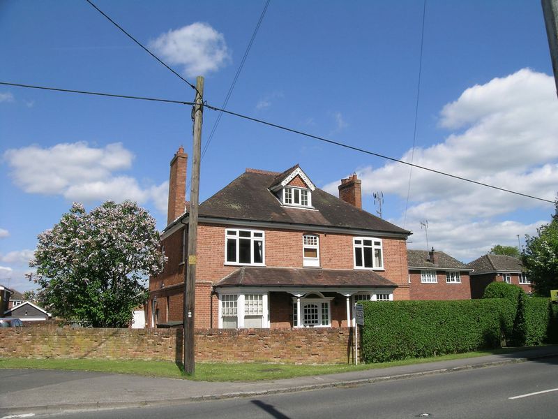 Thame Road, Longwick, HP27