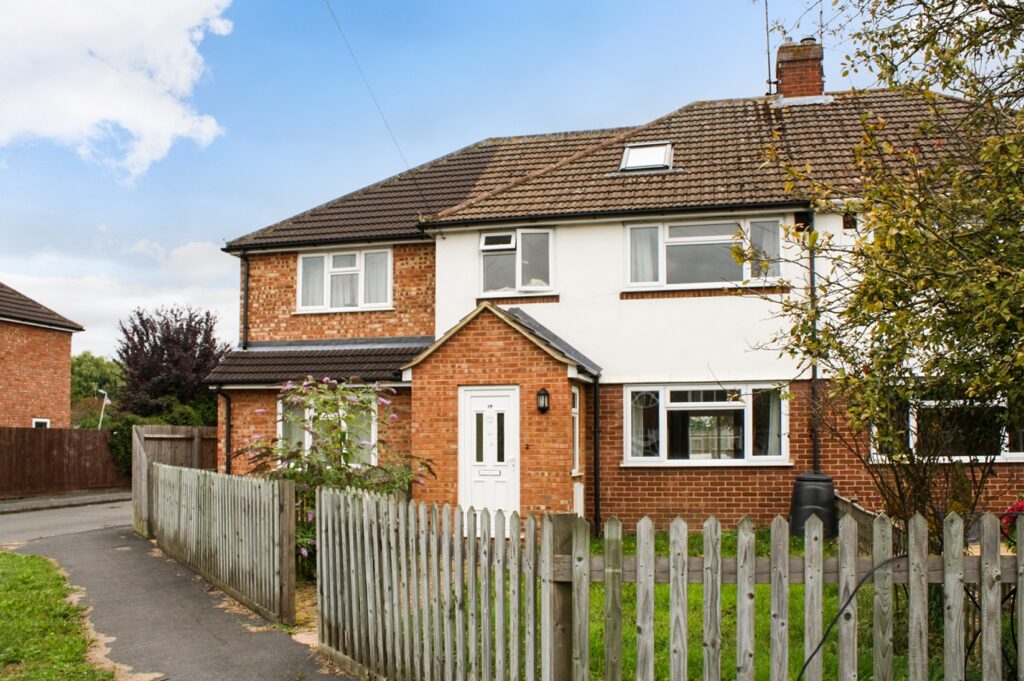 Grenville Avenue, Wendover, HP22