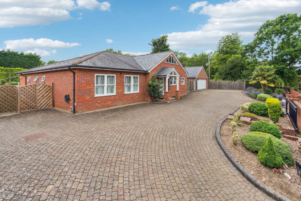 Hill Farm Lane, Chalfont St. Giles, HP8