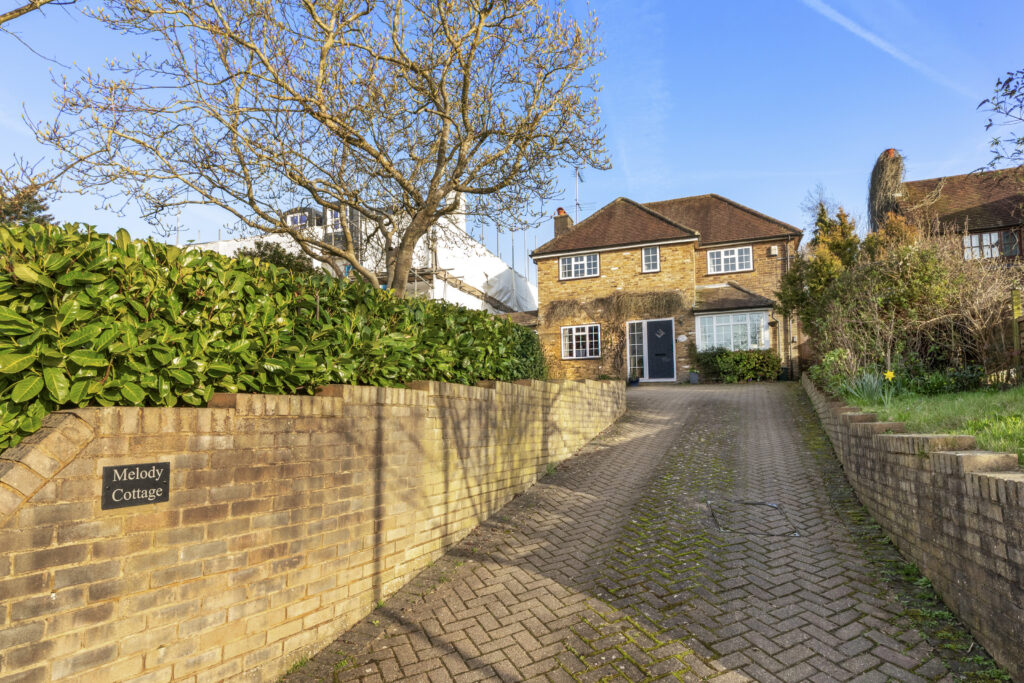 Bottom Lane, Seer Green, HP9