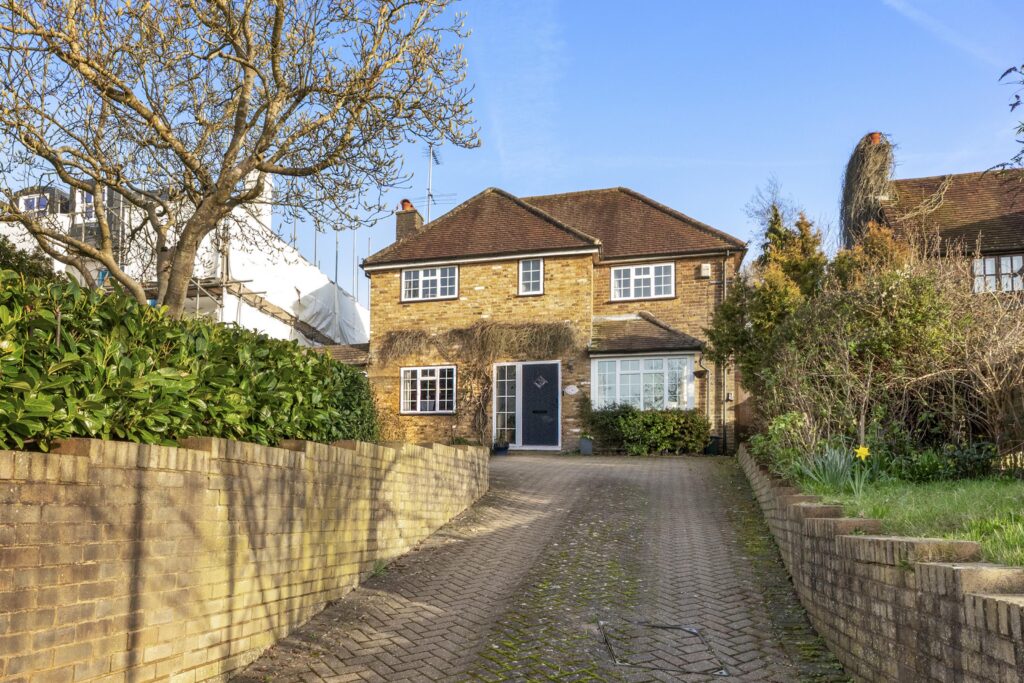 Bottom Lane, Seer Green, HP9