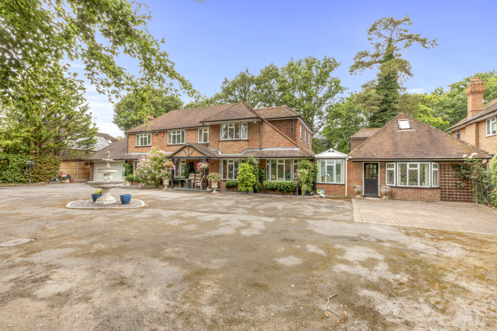 Templewood Lane, Farnham Common, SL2