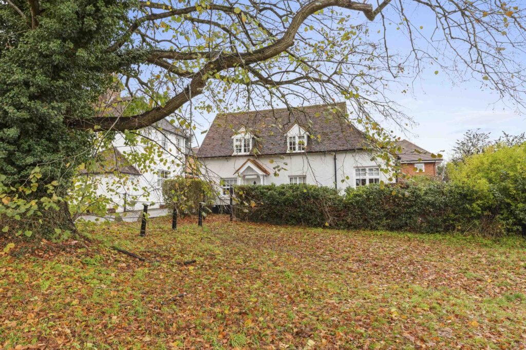 Amersham Road, High Wycombe, HP13