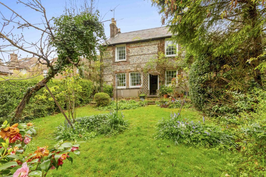 Barnes Lane, Hazlemere, HP15