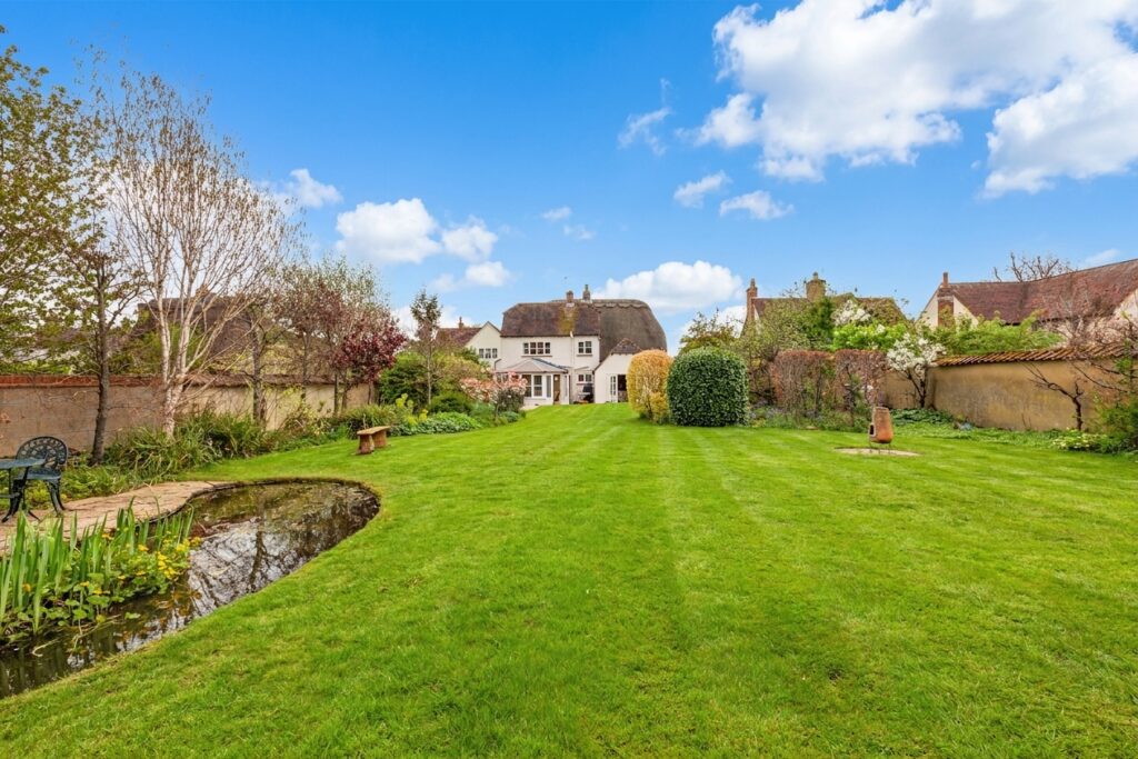 The Thatched Cottage, Townsend,  Haddenham  BUCKINGHAMSHIRE