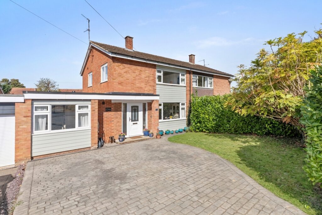 Churchway, Haddenham, HP17