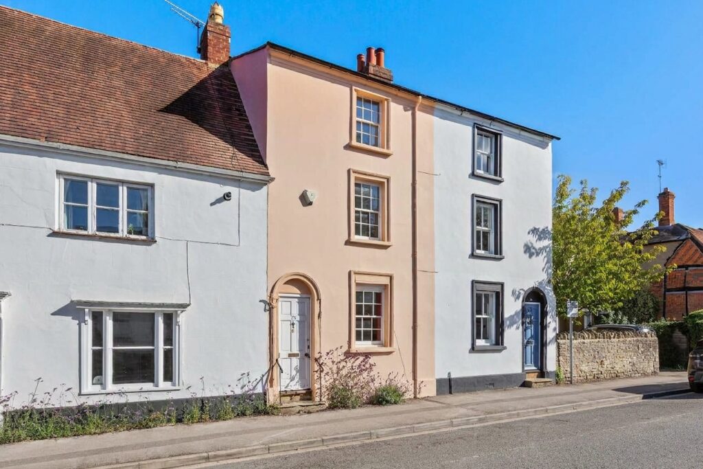 High Street, Thame, OX9