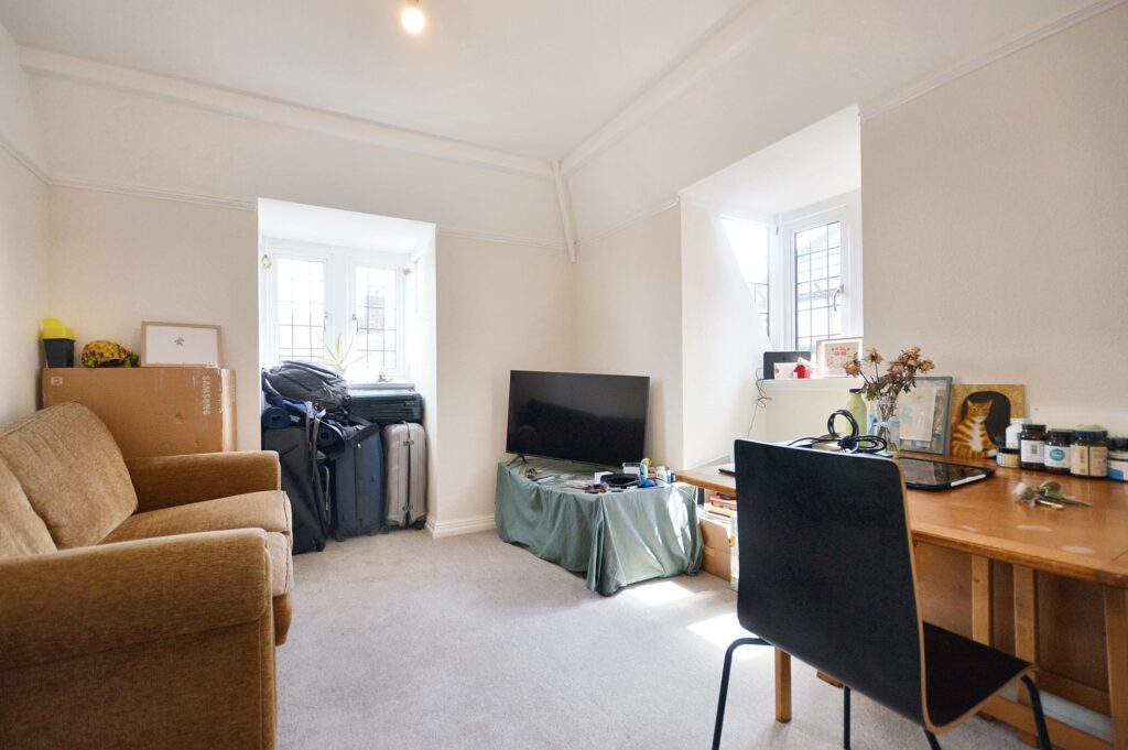 Burkes Road, Beaconsfield, HP9