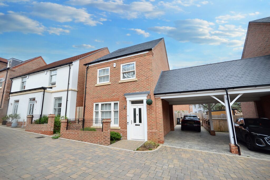 Bagley Street, Wilton Park, HP9