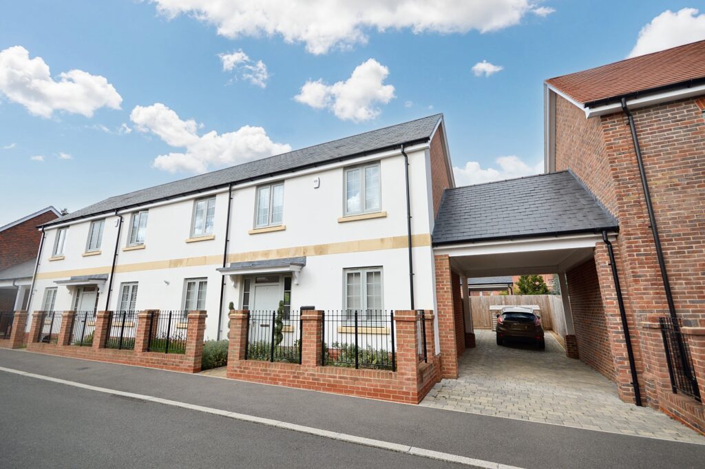 Uttley Lane, Wilton Park, HP9