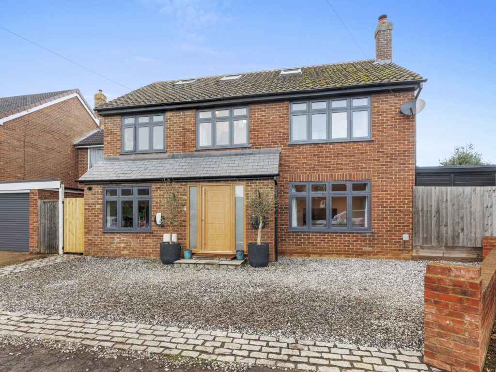 Croft Close, Thame, OX9