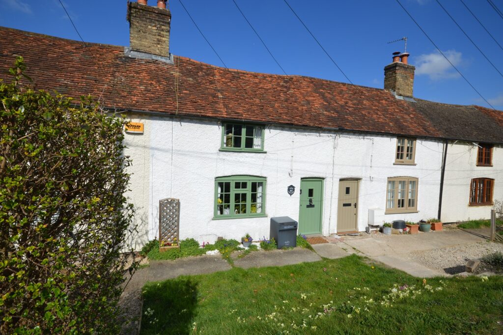 Tring Road, Wendover, HP22