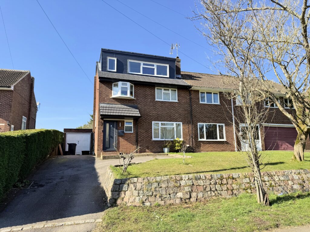 Cherry Tree Road, Beaconsfield, HP9