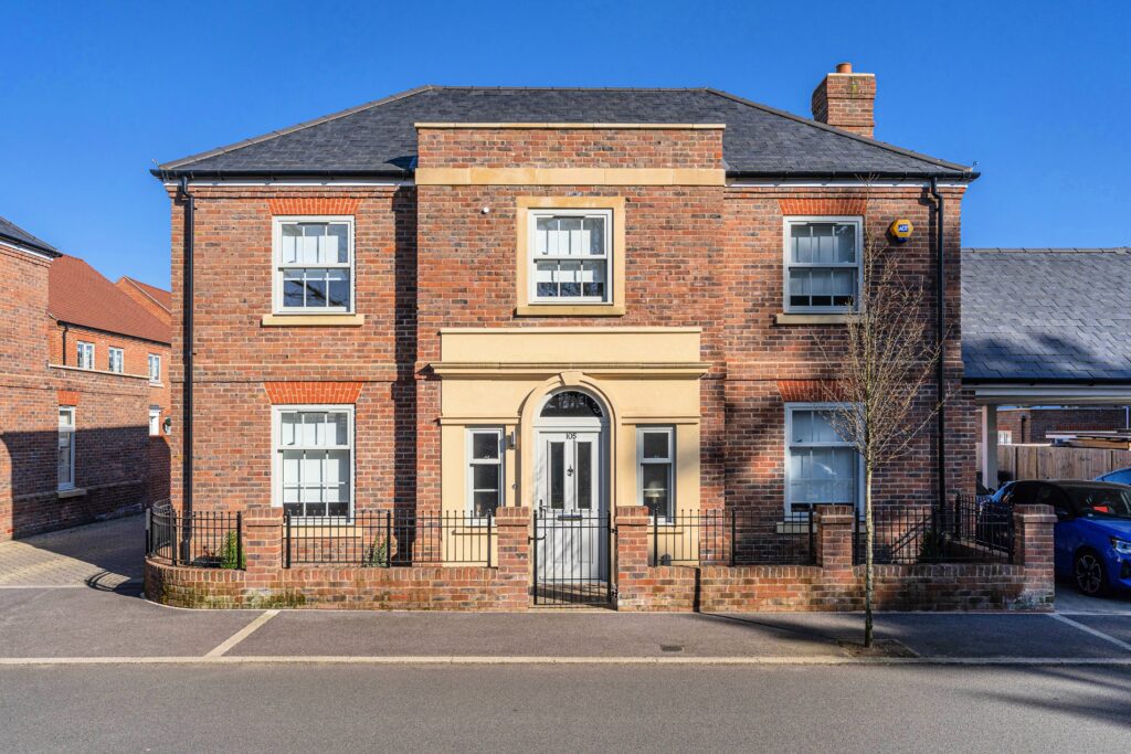Minerva Way, Beaconsfield, HP9